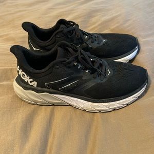 Hoka one one arahi 5 womens shoes